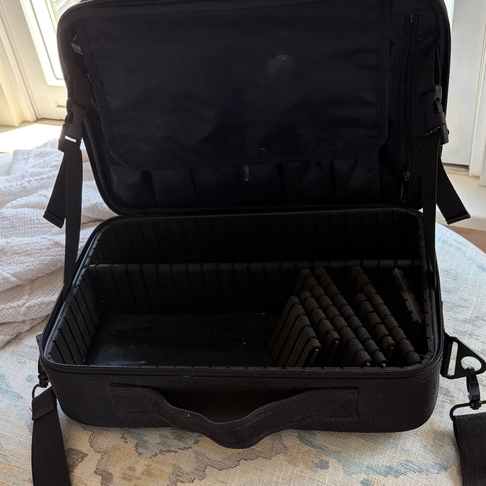 Relavel Black Travel Cosmetic Organizer Bag - Picture 2 of 8